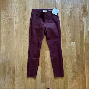 Pistola | pull-on coated denim in black cherry NWT